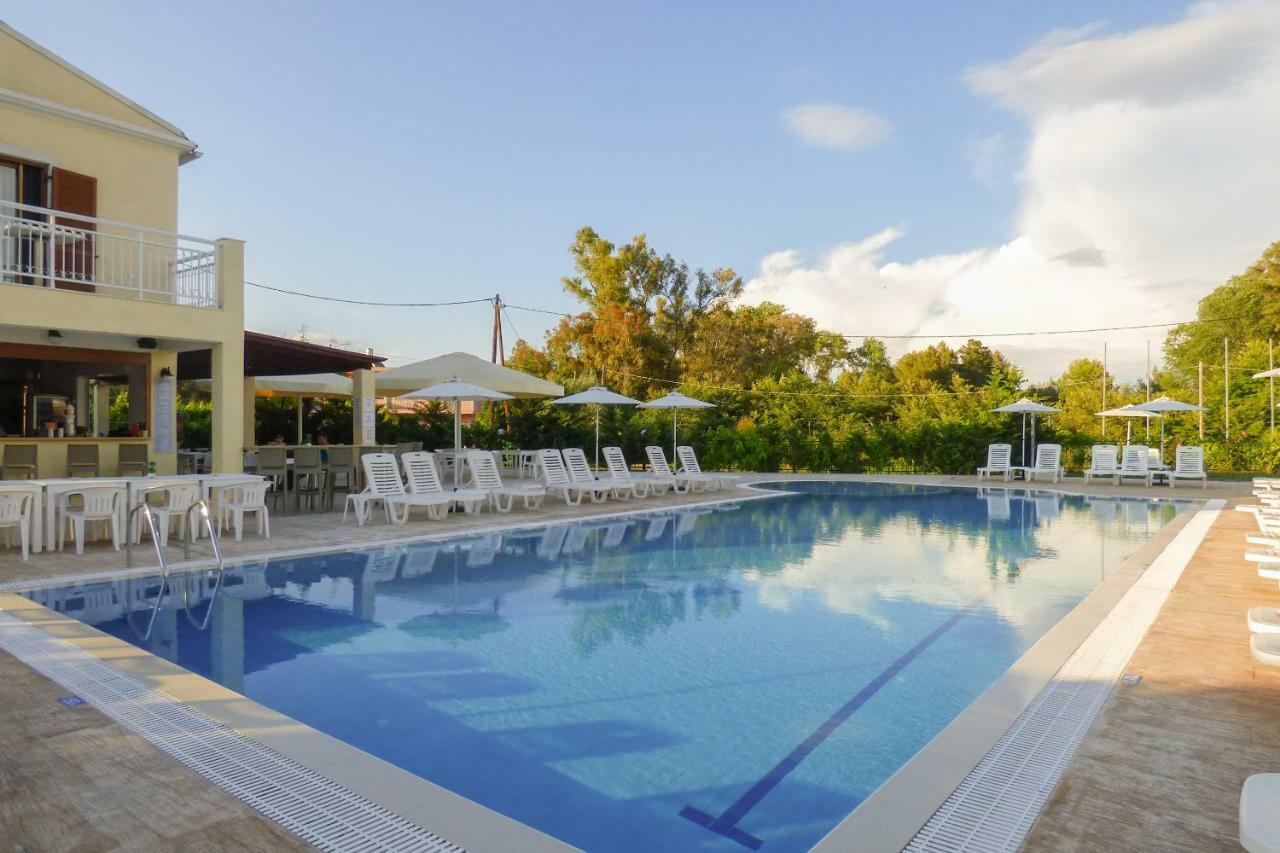 Oliveland Apartments Kavos Ngoại thất bức ảnh